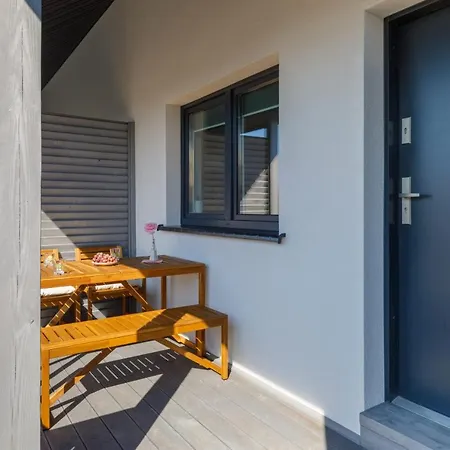 Seaside Escape Pet Friendly By Renters Apartment *