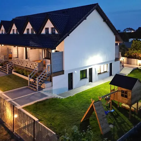 Seaside Escape Pet Friendly By Renters *